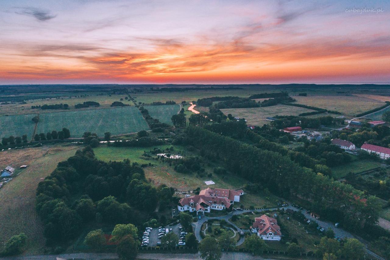 Dworek Nad Rega Trzebiatow nad Rega Exteriér fotografie